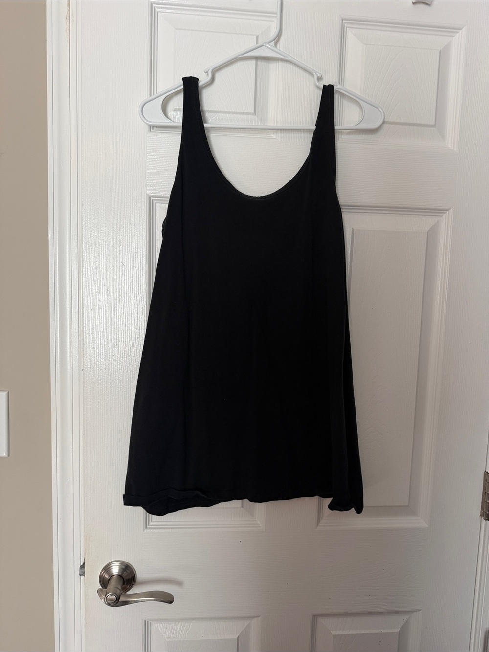 torrid Black Scoop Neck Tank Top